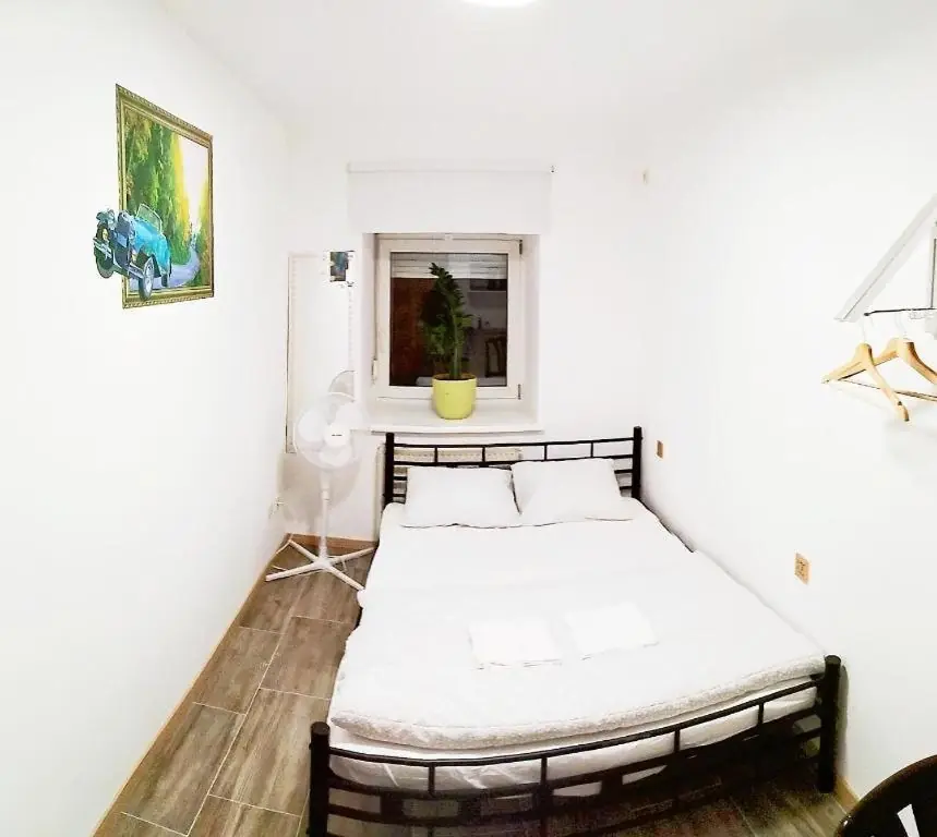 Smart Mini Hotel 2